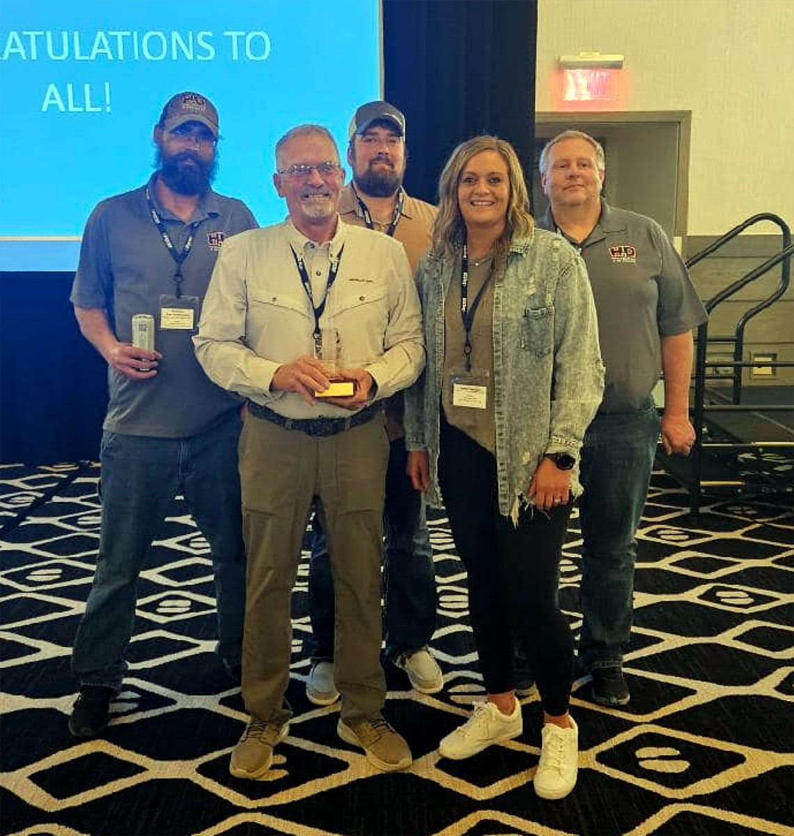 Hoksbergen & De Stigter team accepting an NFBA award